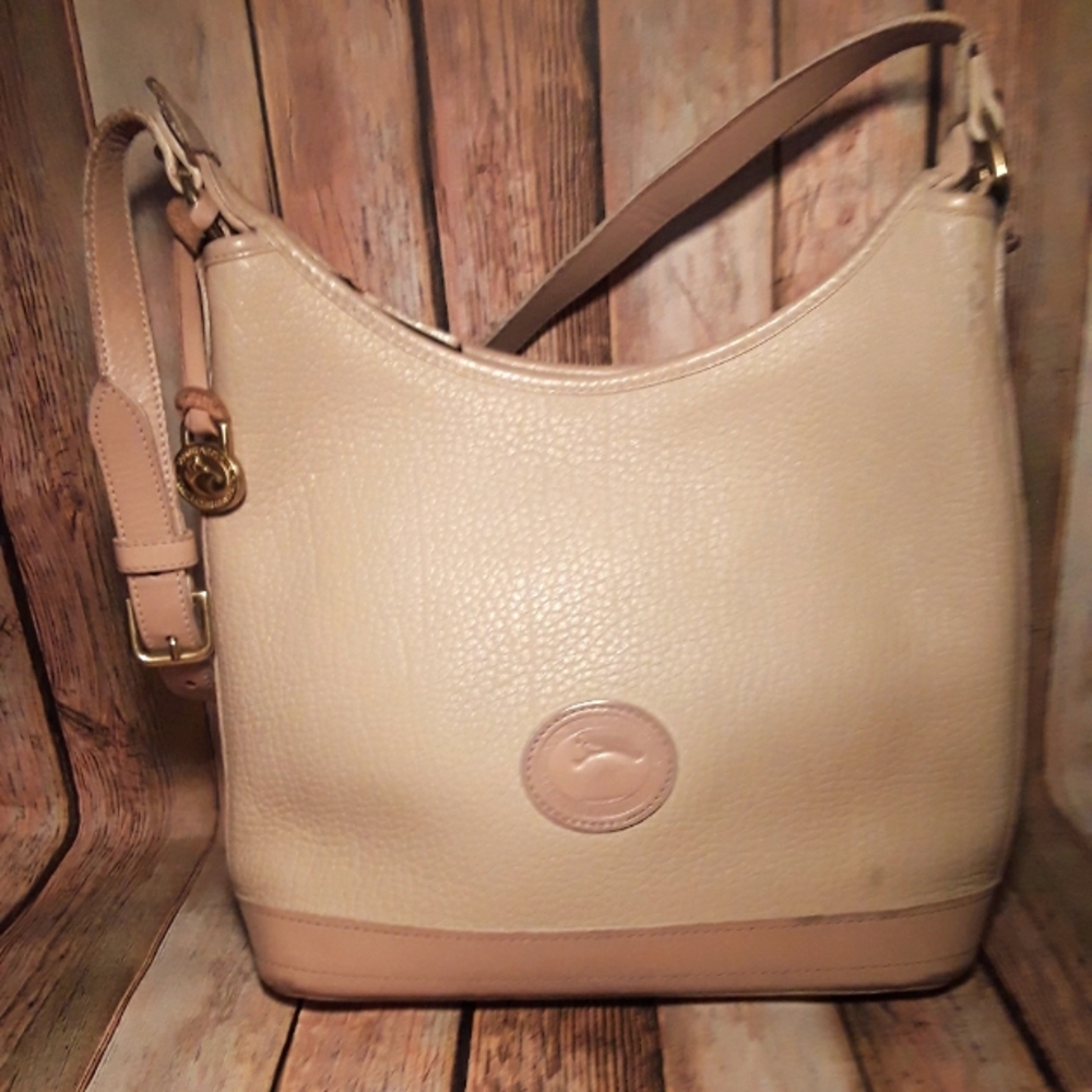 Dooney & Bourke Vintage Cream Pebbled Leather Shoulder Bag